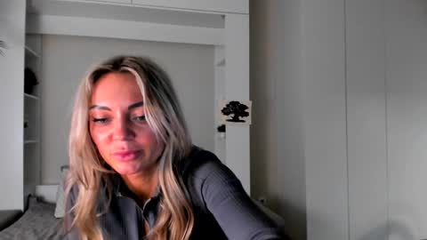 Adriana online show from 01.22.25