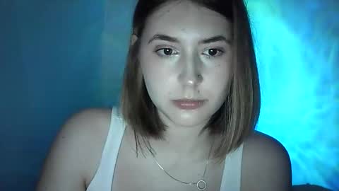 adrianabliss_ online show from 09.28.25