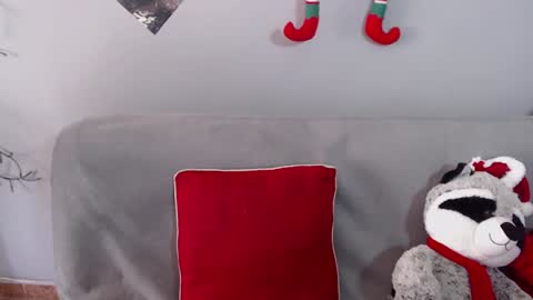 Snapshot of adrianapdes chatting on 12.15.24 Adriana Paredes  online show from 12.15.24
