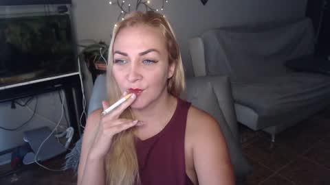 Snapshot of adrianapdes chatting on 01.29.25 Adriana Paredes  online show from 01.29.25