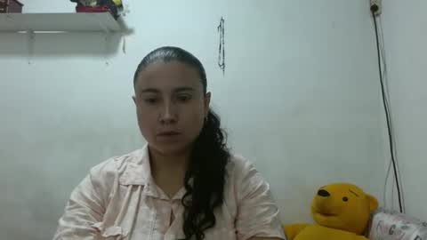 Adriana Tellez online show from 09.25.25