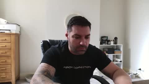 AdrianoMuscle online show from 09.11.25