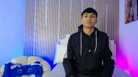 adrianstark_ online show from 07.11.26