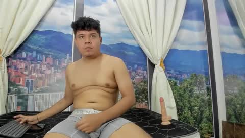 adrianwalkerr online show from 03.20.26