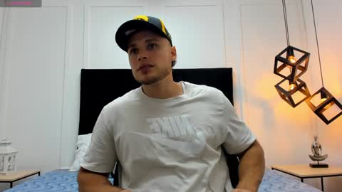 Adrein Roche online show from 01.30.25