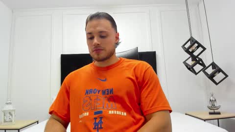 Adrein Roche online show from 10.19.25