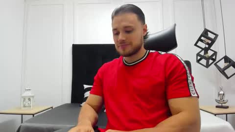 Adrein Roche online show from 10.25.25