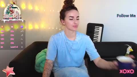 Snapshot of adrihanna chatting on 01.10.25 Adriana online show from 01.10.25