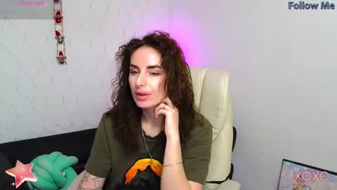 Snapshot of adrihanna chatting on 01.30.25 Adriana online show from 01.30.25
