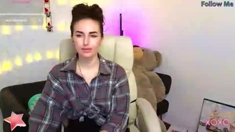 Snapshot of adrihanna chatting on 01.31.25 Adriana online show from 01.31.25