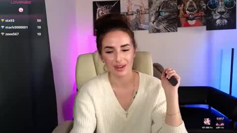Snapshot of adrihanna chatting on 02.19.25 Adriana online show from 02.19.25