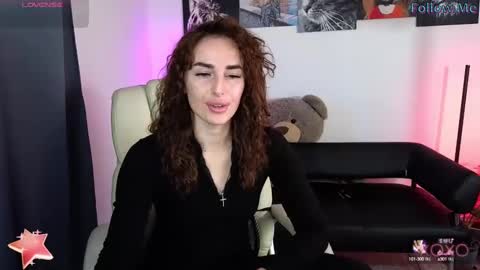 Snapshot of adrihanna chatting on 02.21.25 Adriana online show from 02.21.25