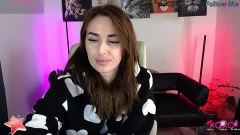 Snapshot of adrihanna chatting on 03.04.25 Adriana online show from 03.04.25