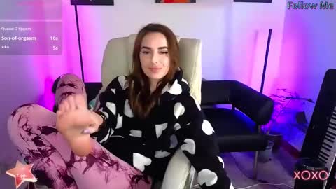Snapshot of adrihanna chatting on 03.06.25 Adriana online show from 03.06.25