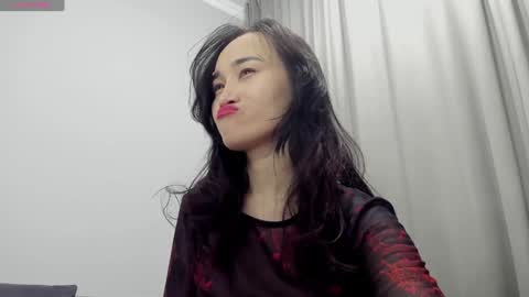 Aenie online show from 12.28.24