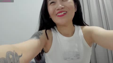 Aenie online show from 12.31.24