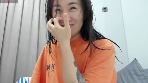 Aenie online show from 02.07.25