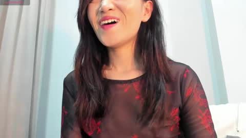 Aenie online show from 02.15.25