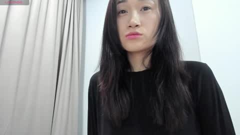 Aenie online show from 02.25.25