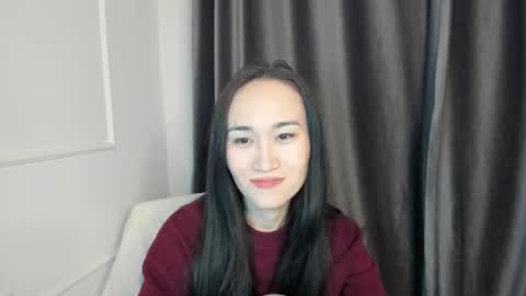 Aenie online show from 10.15.25