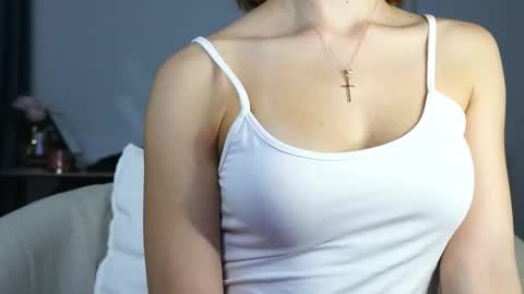 Aelia online show from 09.22.25