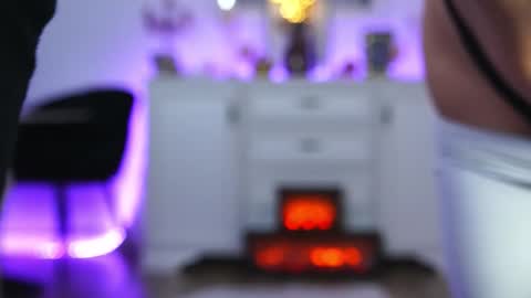 Aelia online show from 10.26.25