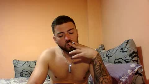 Snapshot of aerthurethan chatting on 10.02.25 aerthurethan online show from 10.02.25