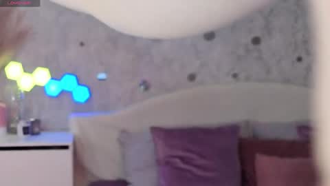 AffiinaLovsx online show from 04.17.26