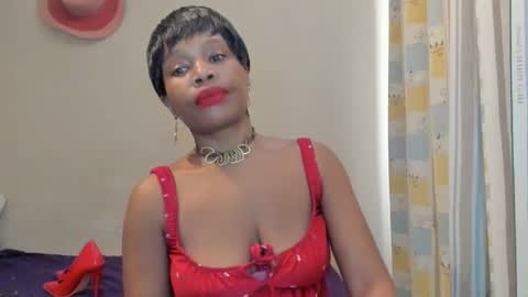 AfricanSquirtQueen online show from 01.06.26