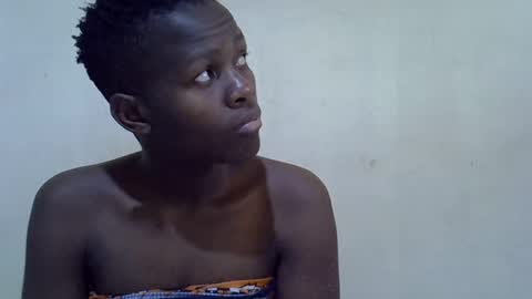 Snapshot of african_pussy2 chatting on 03.03.25 african_pussy2 online show from 03.03.25