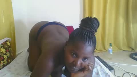 ELIZABETH online show from 10.14.25