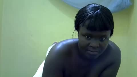 Snapshot of africanbest84 chatting on 11.17.25 Africanbest online show from 11.17.25