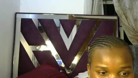 Snapshot of africanequin_ chatting on 09.14.25 africanequin_ online show from 09.14.25