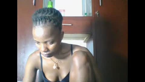 Snapshot of africanprincess24 chatting on 02.08.25 PHOEBE online show from 02.08.25
