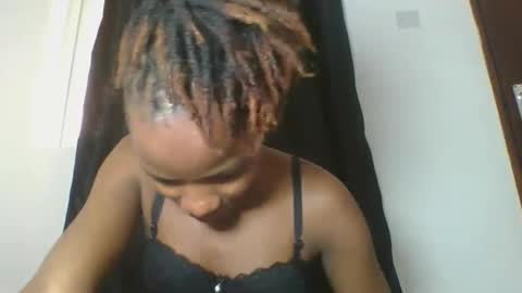 Snapshot of africanprincess24 chatting on 03.07.25 PHOEBE online show from 03.07.25