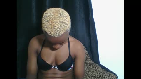 Snapshot of africanprincess24 chatting on 10.26.25 PHOEBE online show from 10.26.25