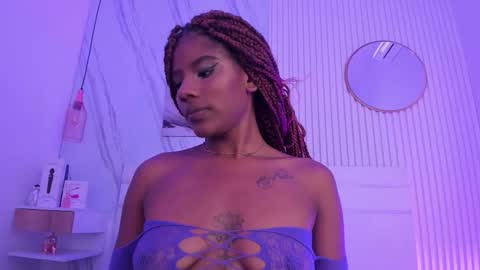 Afro Luna online show from 12.19.25