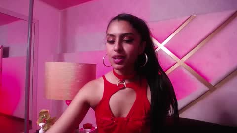 Snapshot of afrodita_scorpion chatting on 09.08.25 AfroditaX online show from 09.08.25