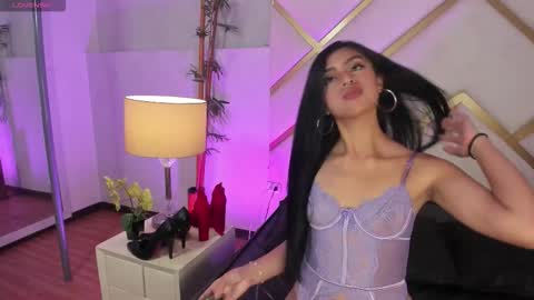 Snapshot of afrodita_scorpion chatting on 10.10.25 AfroditaX online show from 10.10.25