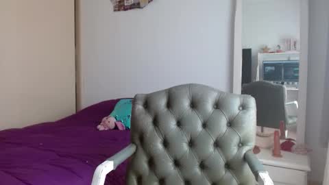 afrodithaa_ online show from 03.13.26