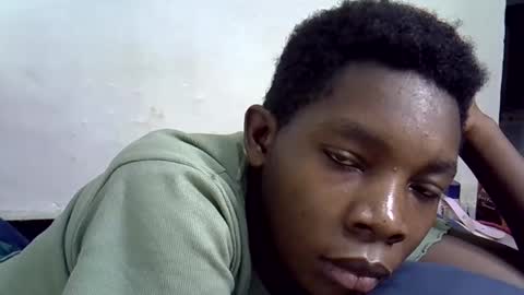 Snapshot of afronubians_ chatting on 01.26.25 pink and josphen online show from 01.26.25