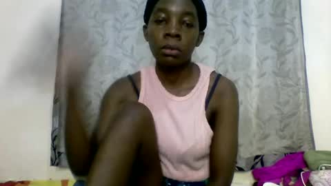 Snapshot of afronubians_ chatting on 02.05.25 pink and josphen online show from 02.05.25