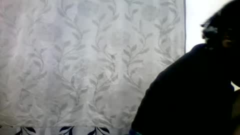 Snapshot of afronubians_ chatting on 02.08.25 pink and josphen online show from 02.08.25