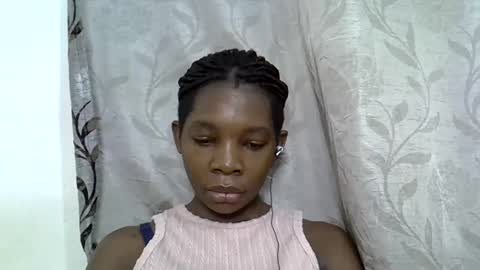 Snapshot of afronubians_ chatting on 02.25.25 pink and josphen online show from 02.25.25