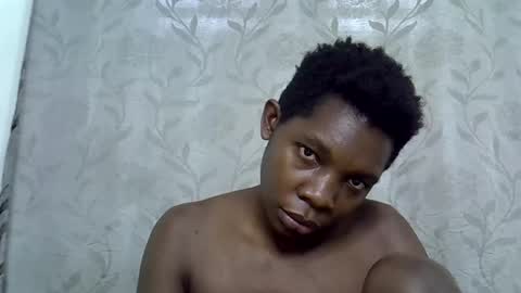 Snapshot of afronubians_ chatting on 03.03.25 pink and josphen online show from 03.03.25