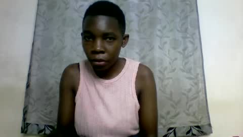 Snapshot of afronubians_ chatting on 03.11.25 pink and josphen online show from 03.11.25