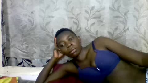 Snapshot of afronubians_ chatting on 03.12.25 pink and josphen online show from 03.12.25