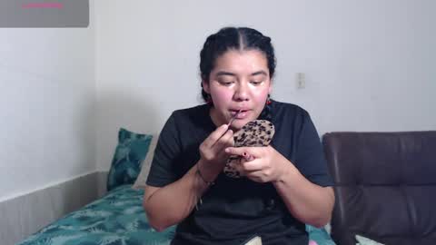 Agatha online show from 04.17.26