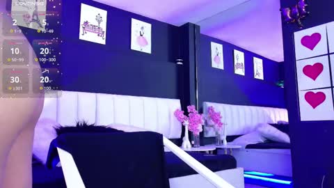 Snapshot of agata_evans_ chatting on 09.26.25 AGATA online show from 09.26.25