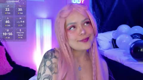 Snapshot of agata_evans_ chatting on 10.15.25 AGATA online show from 10.15.25